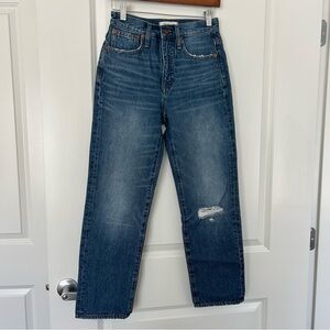 Madewell classic straight Jean in size 24 
Like new